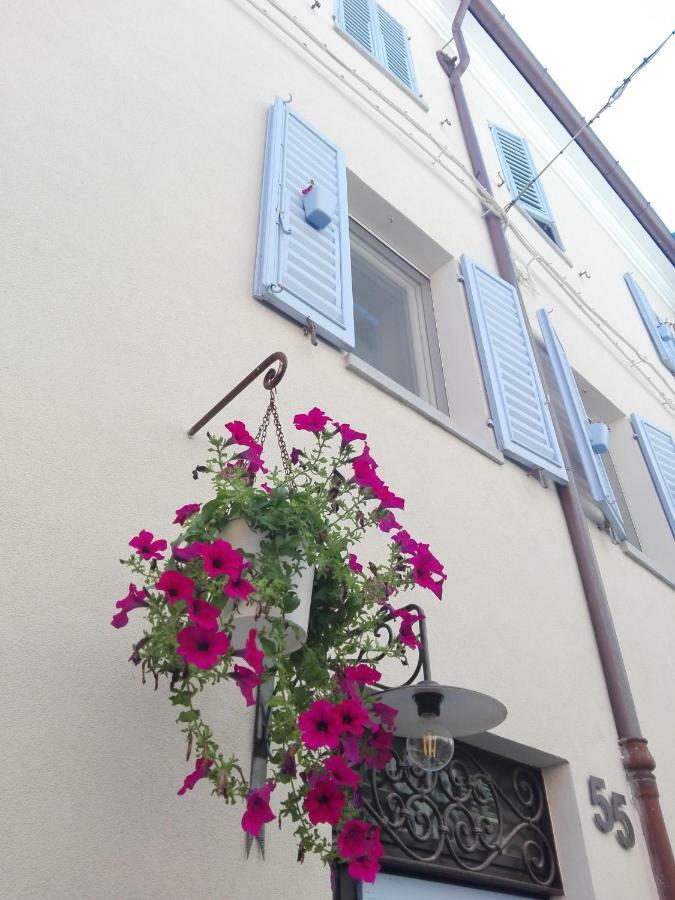 Tambien B&B 페자로 외부 사진